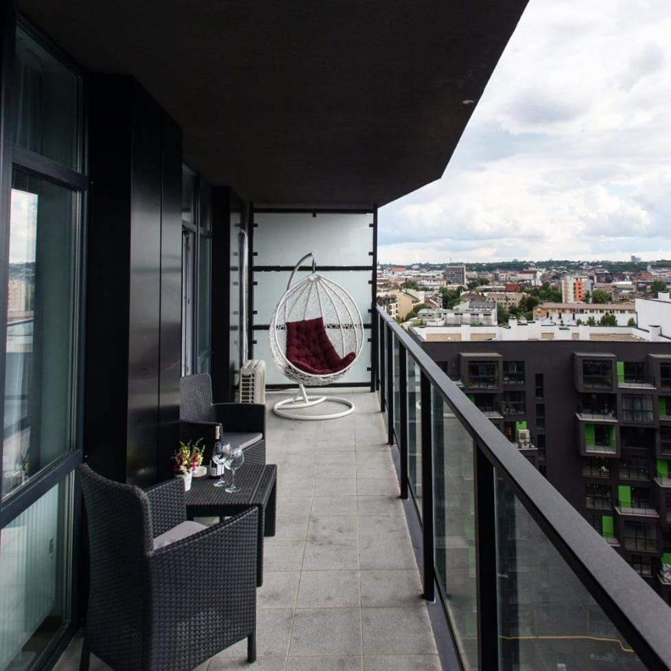 Vip Avalon City Lemberg Exterior foto